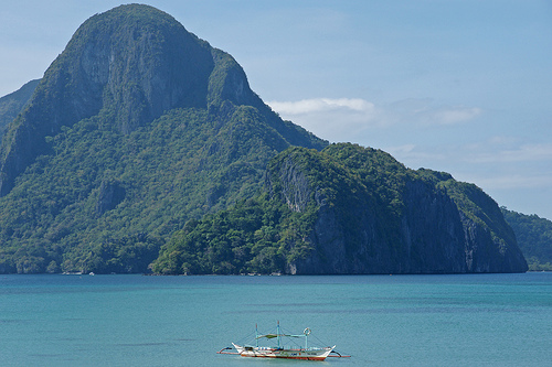 Thi&ecirc;n đường ẩn trong l&agrave;ng ch&agrave;i El Nido, Philippines